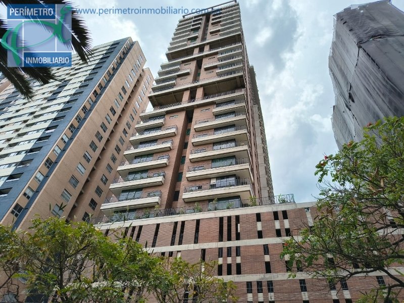 Apartamento — Ciudad del Rio, Medellín