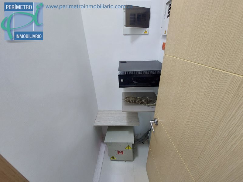 Oficina-Consultorio 4